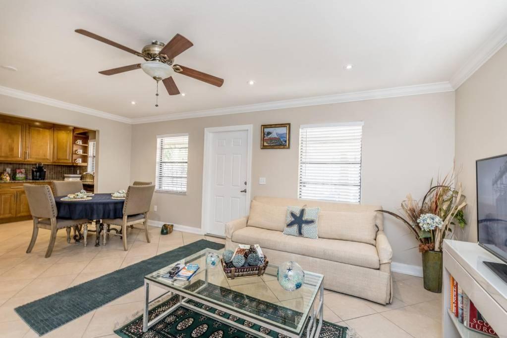 Ocean Vacation Breeze Βίλα Lantana Εξωτερικό φωτογραφία
